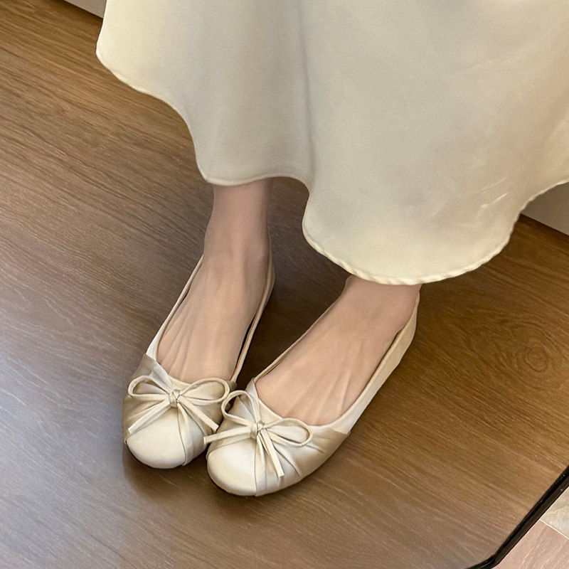 Women'S Shoes For Flat Feet - รองเท้าส้นเตี้ยแบบสวมสไตล์หวานสำหรับผู้หญิง รุ่นโบว์ผูกใหม่ ปี 2026 ทำจากผ้าซาติน