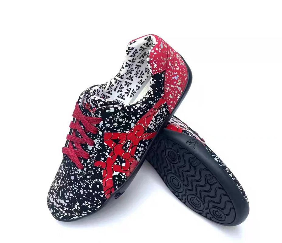 คลาสสิคแบรนด์รองเท้าศิลปะการต่ - Women'S Shoes Vs Men'S Size บทวิจารณ์และราคา