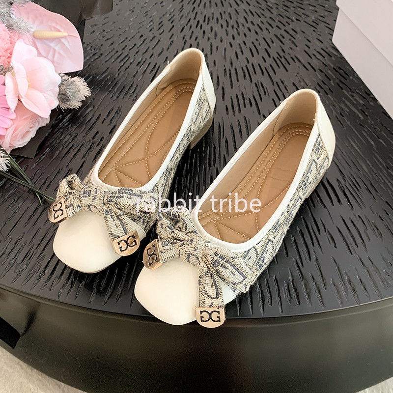 รองเท้าส้นเตี้ยแบบสวมสบายสไตล์ - Women Shoes Size To Men บทวิจารณ์และราคา
