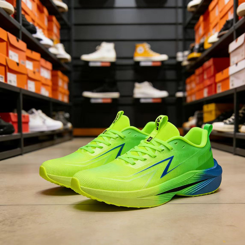 รองเท้าวิ่งสำหรับผู้ชาย แผ่นคา - Women Shoes Zoom บทวิจารณ์และราคา