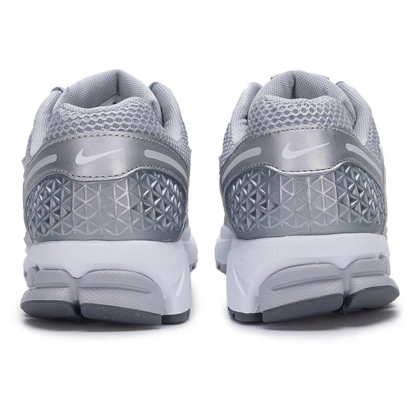 รองเท้าวิ่งไนกี้ ซูม โวเมโร 5  - Women Shoes Zoom บทวิจารณ์และราคา