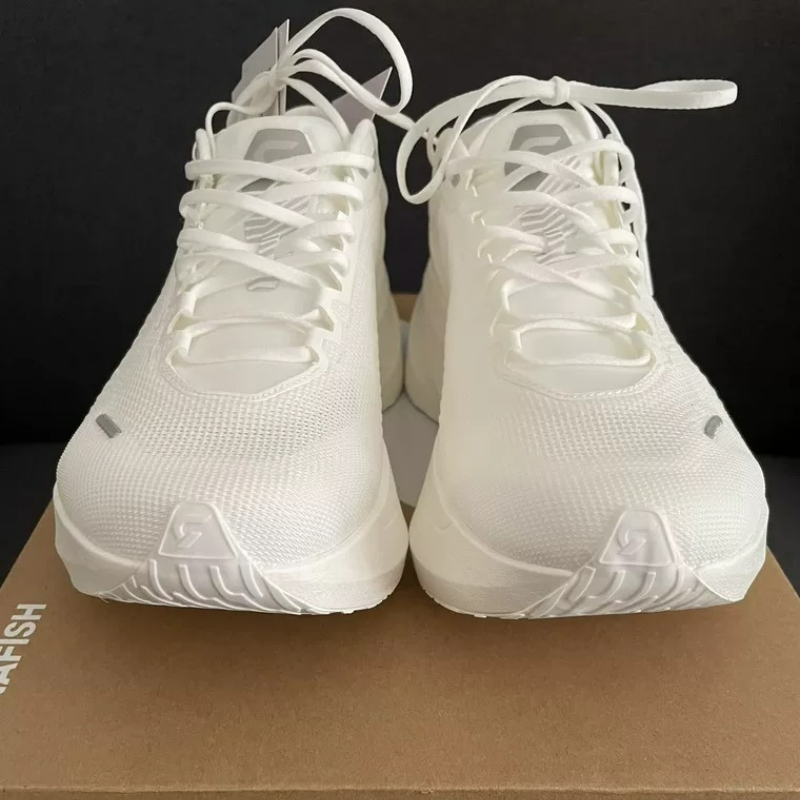 รองเท้าฝึกซ้อม DYNAFISH สำหรับ - Women'S Shoes Vs Men'S Size บทวิจารณ์และราคา