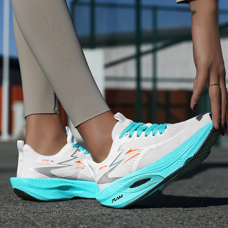 รองเท้าวิ่งมาราธอน พื้นคาร์บอน - Women Shoes Qc บทวิจารณ์และราคา