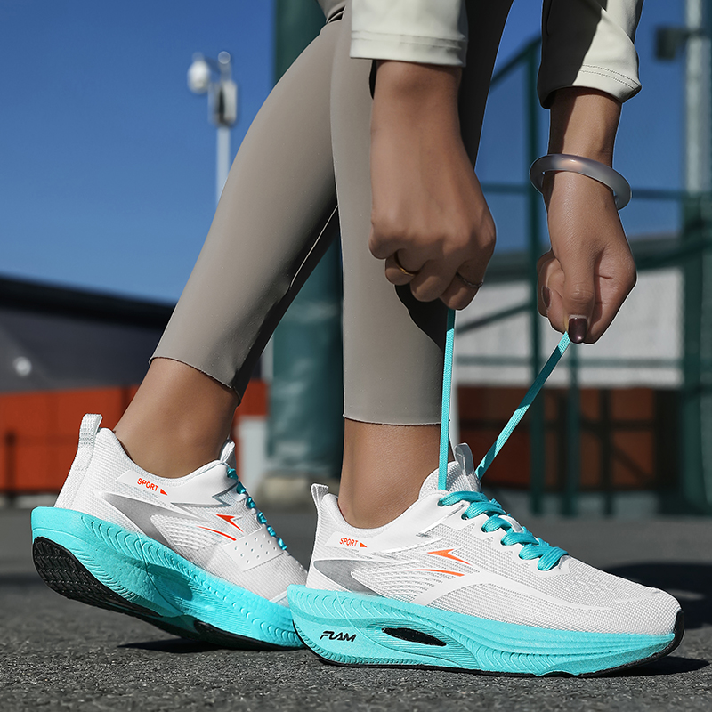 รองเท้าวิ่งมาราธอน พื้นคาร์บอน - Women Shoes Qc บทวิจารณ์และราคา